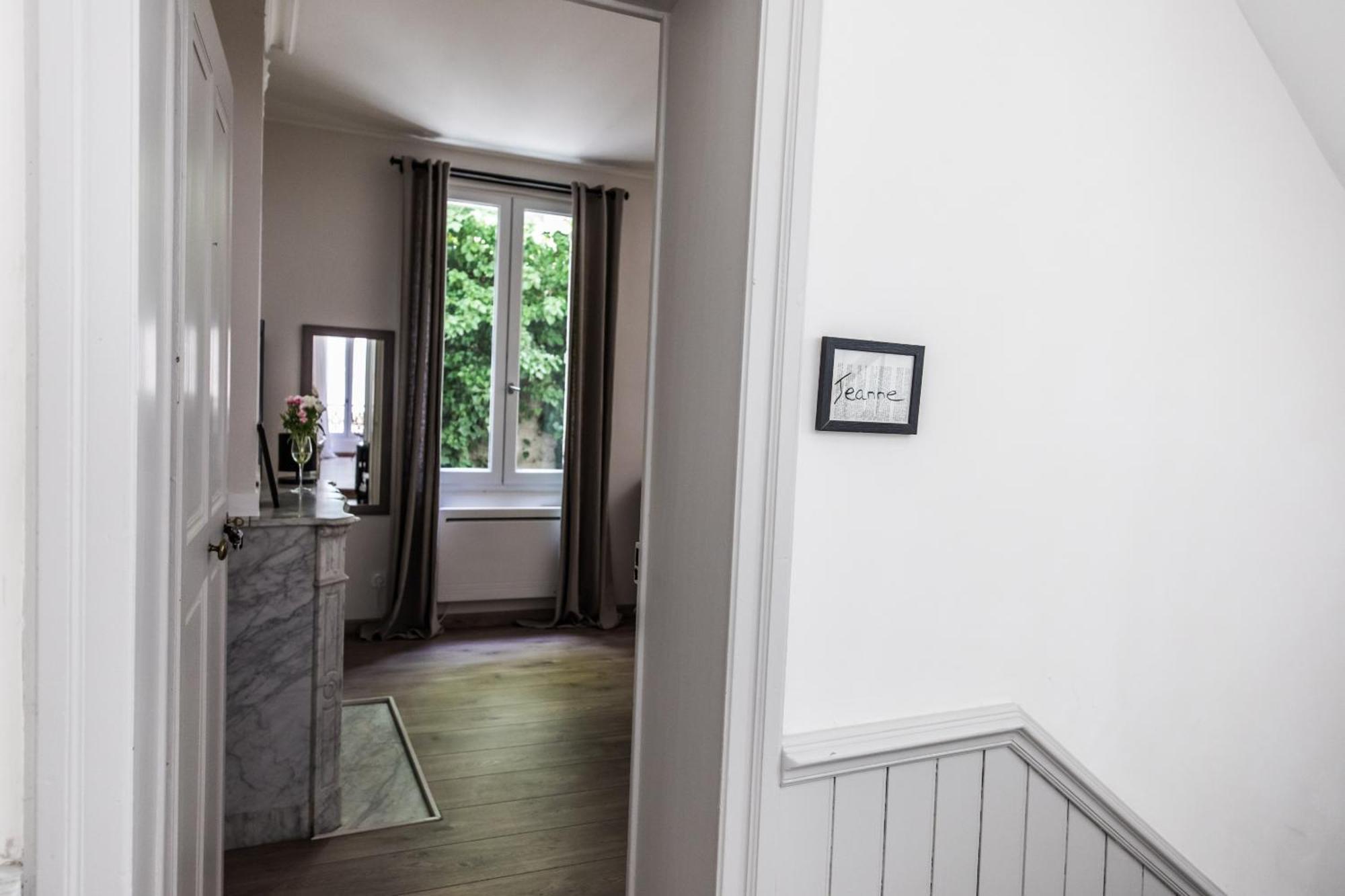 Boutique Hotel - La Demoiselle Avignon Pokoj fotografie