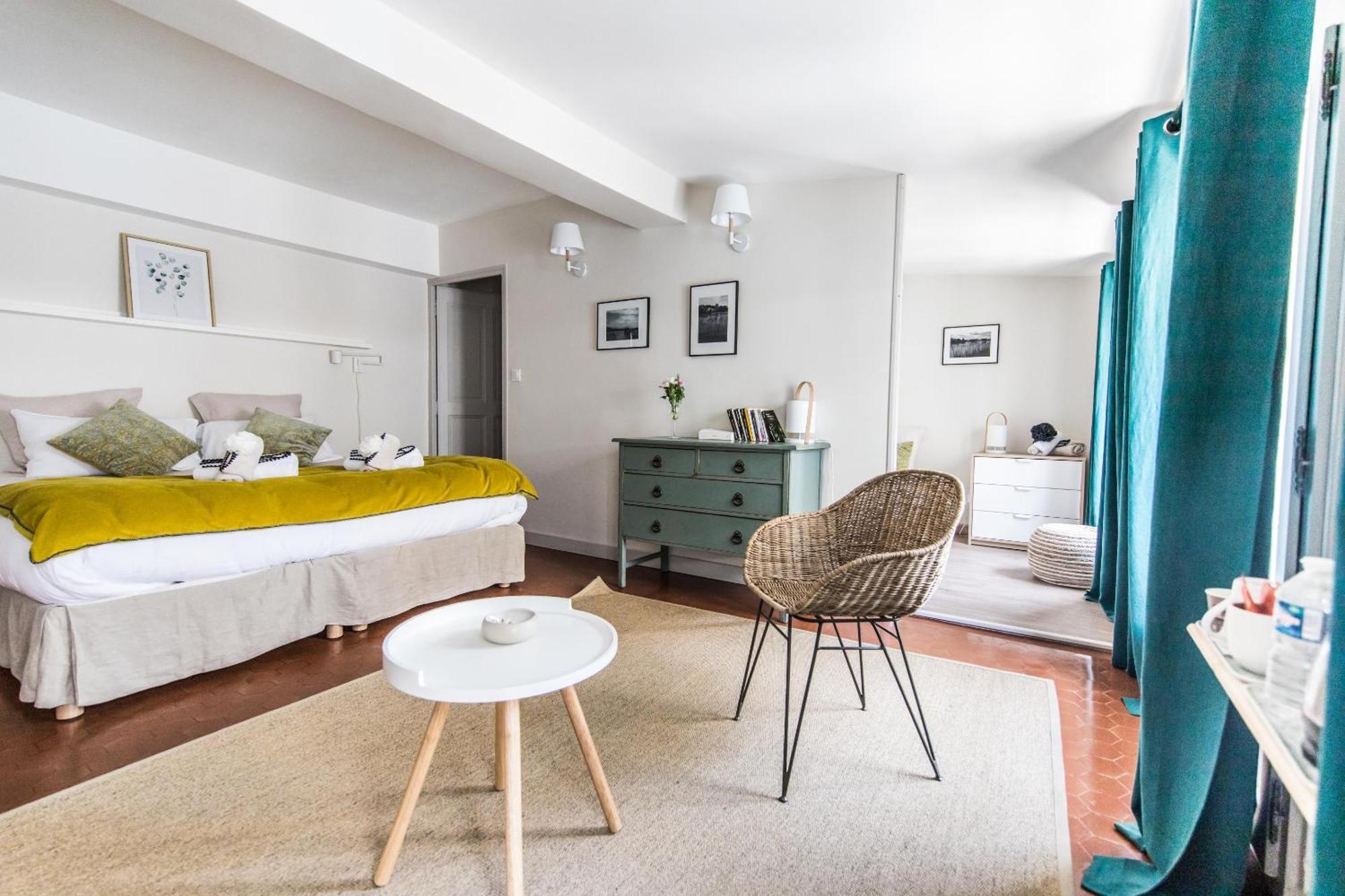 Boutique Hotel - La Demoiselle Avignon Pokoj fotografie