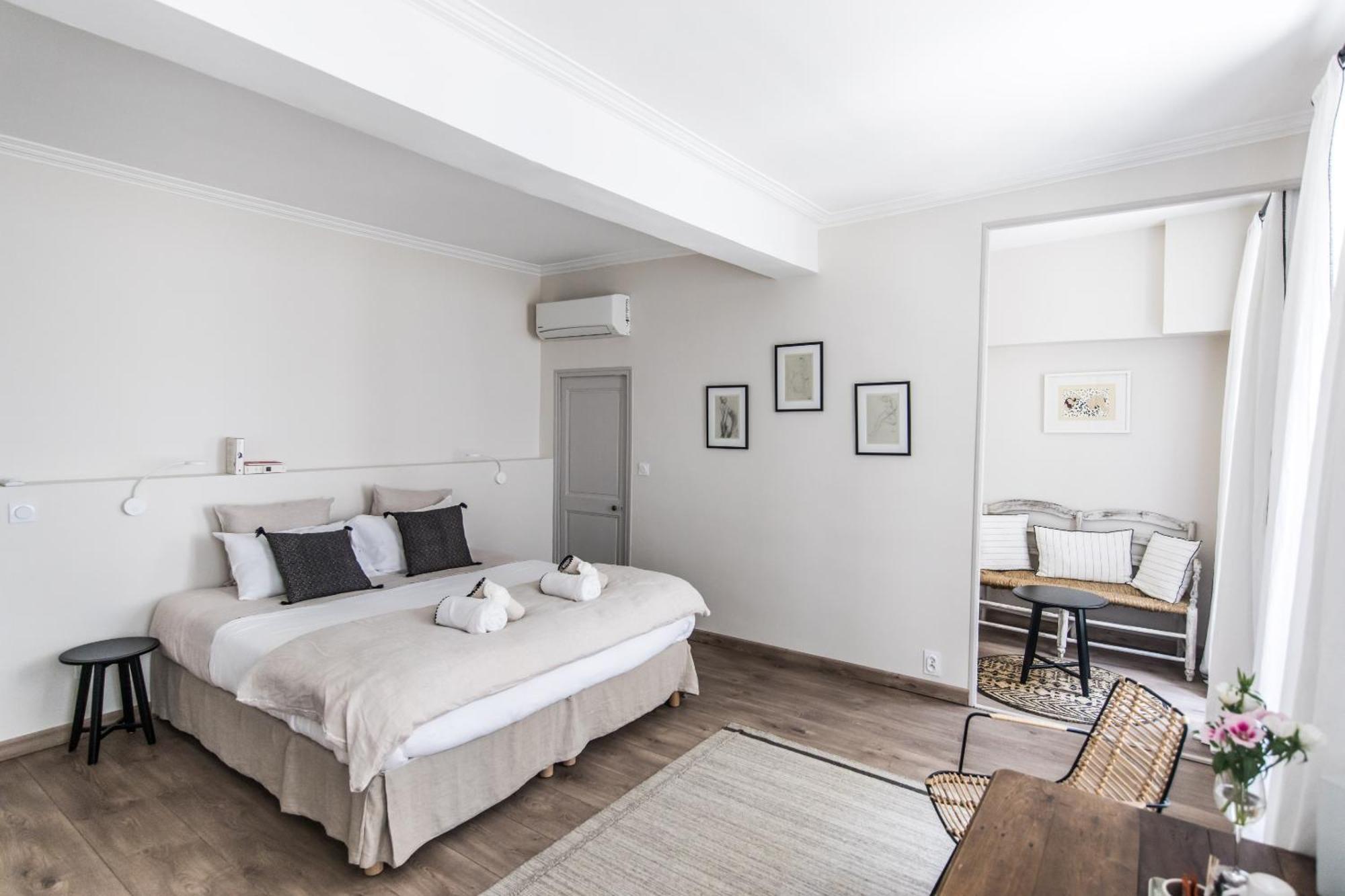 Boutique Hotel - La Demoiselle Avignon Pokoj fotografie